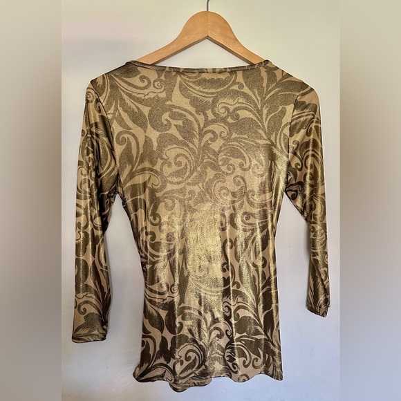 INC International Concepts Gold Wrap Top Women’s Sz Small intricate patterns - Picture 3 of 5